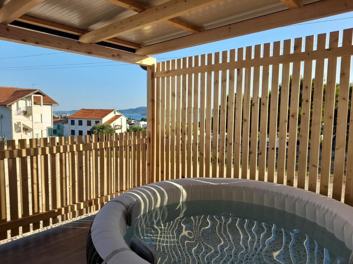 Апартаменти Tiny House Lily With Jacuzzi Светі Филип-і-Яков Екстер'єр фото